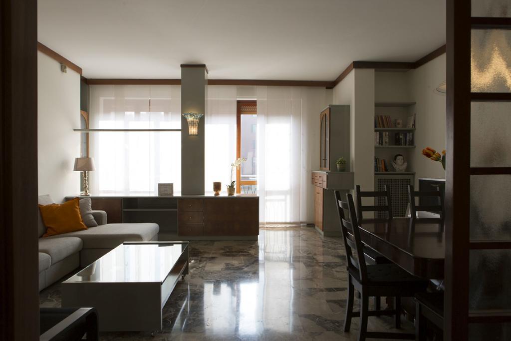 Fiera Monterosa 11 Apartment ミラノ 部屋 写真